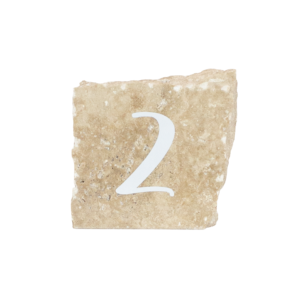 Tischnummer Travertin Stein